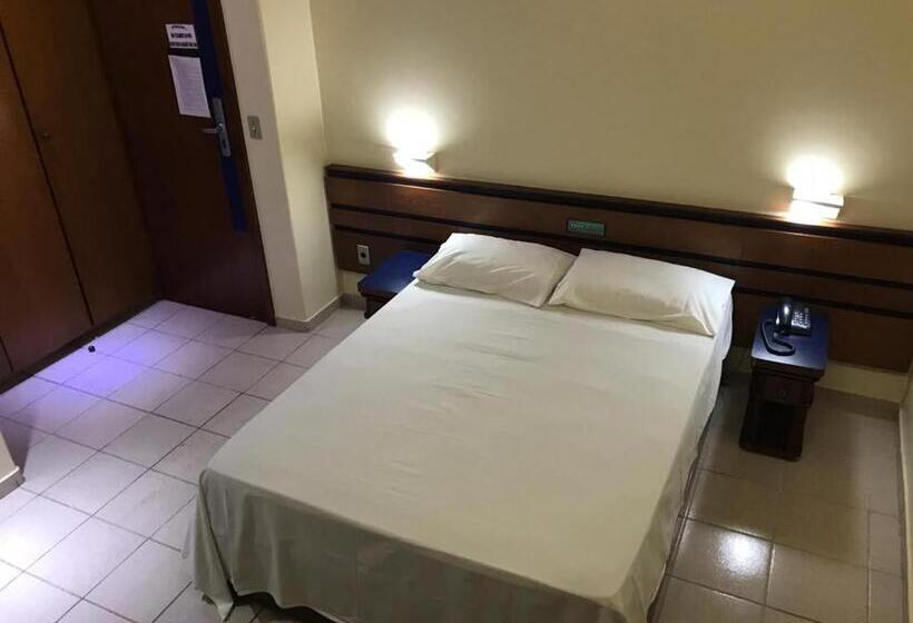 Otel Oft Plaza Oeste