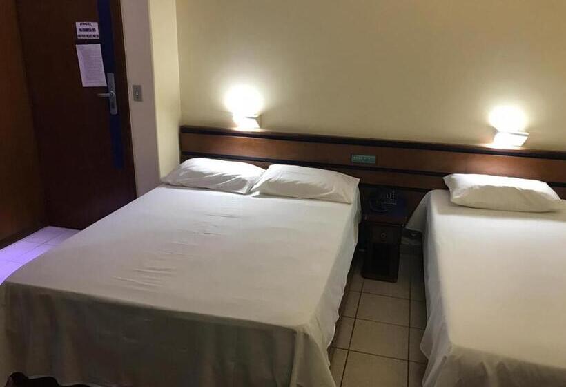 Otel Oft Plaza Oeste