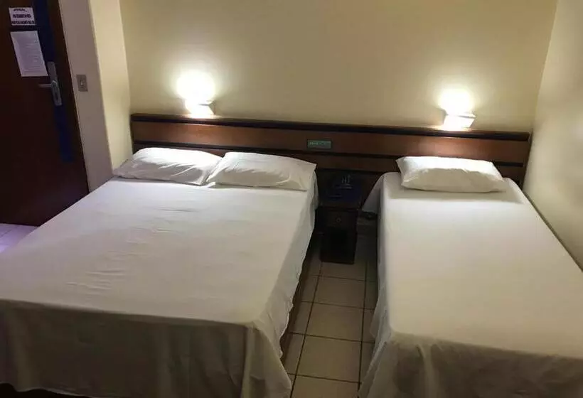 Hotel Oft Plaza Oeste