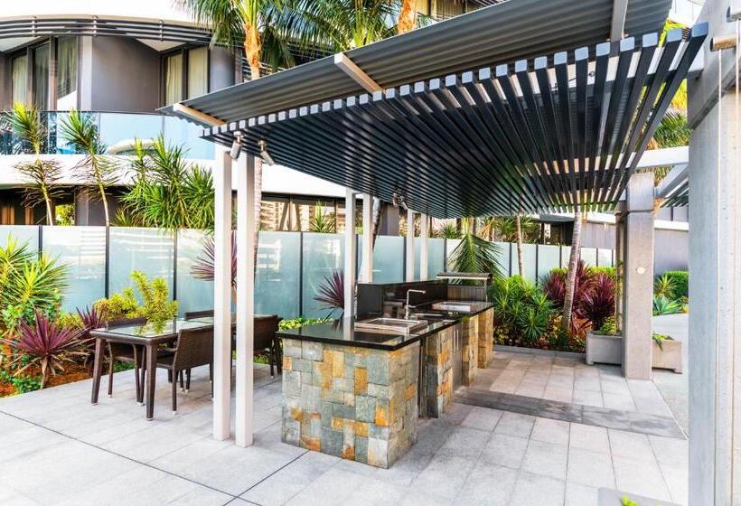 בית מלון כפרי Peppers Broadbeach