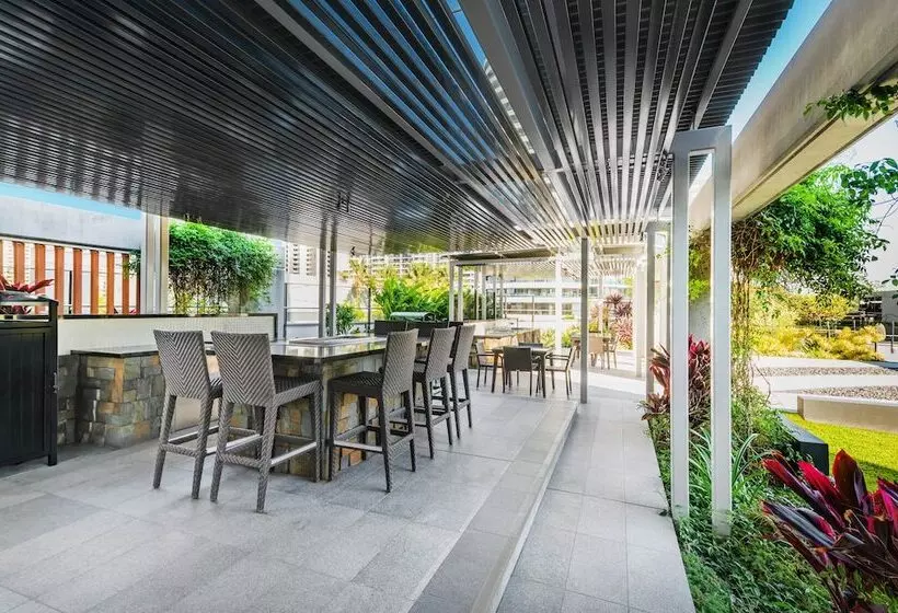 ホテル Peppers Broadbeach