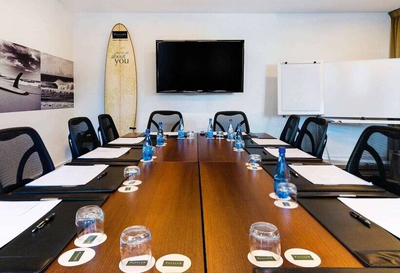 בית מלון כפרי Peppers Broadbeach