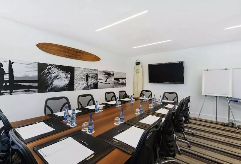 ホテル Peppers Broadbeach