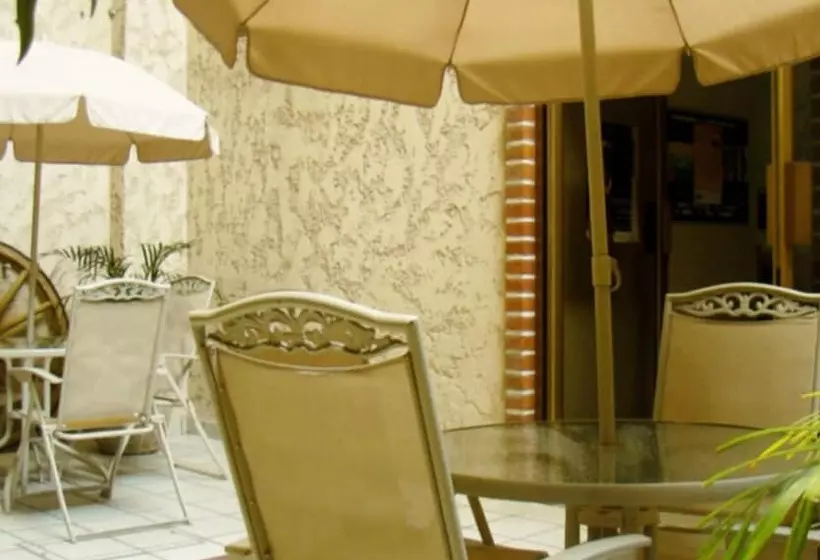 בית מלון כפרי Posada La Fuente