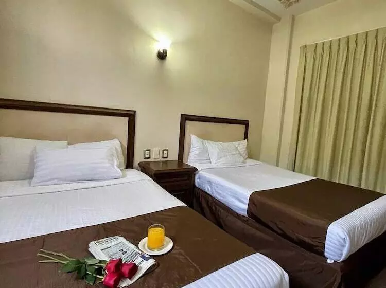 בית מלון כפרי Posada La Fuente