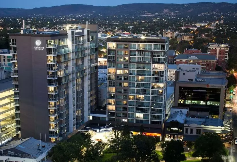 هتل Pullman Adelaide