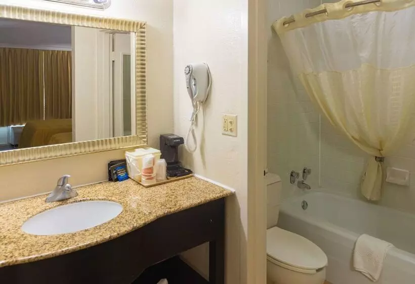 ホテル Quality Inn Richmond Hill Savannah I95