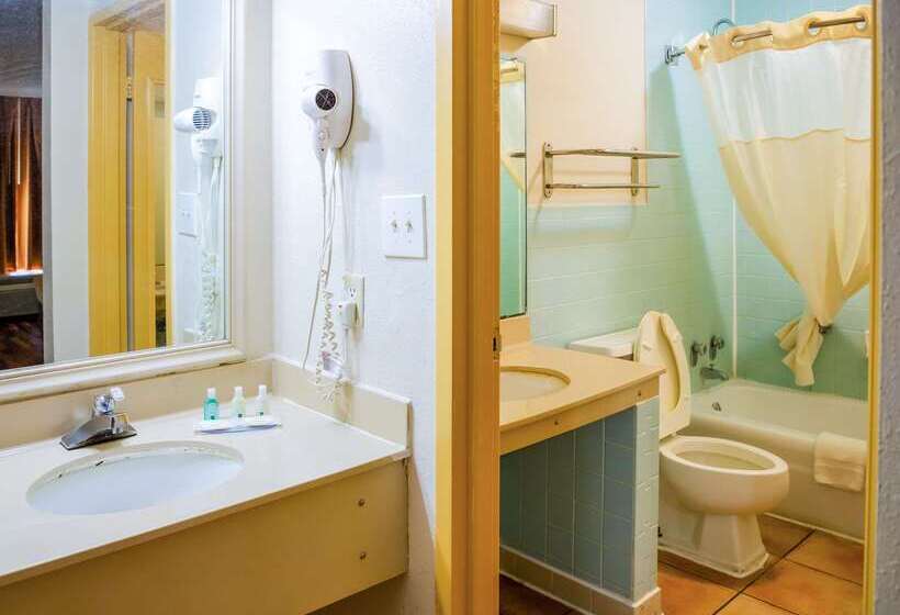 호텔 Quality Inn Richmond Hill  Savannah I95