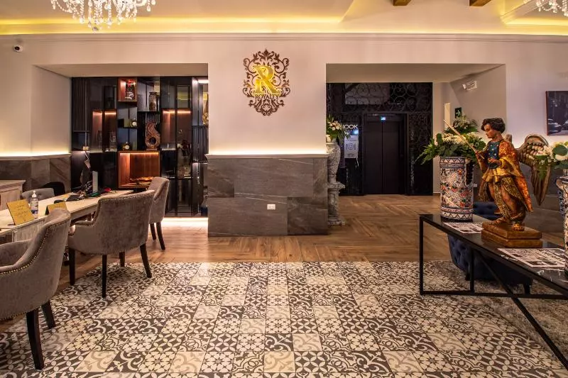 فندق Voco Royalty Puebla Downtown