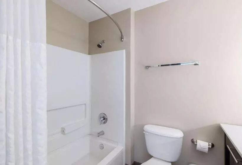 Otel Sleep Inn & Suites Columbus Next To Fort Moore