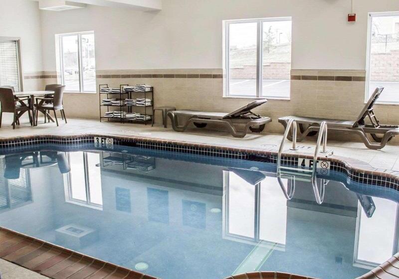 Отель Sleep Inn & Suites