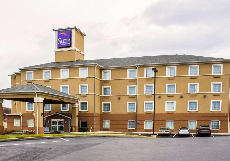 Отель Sleep Inn & Suites