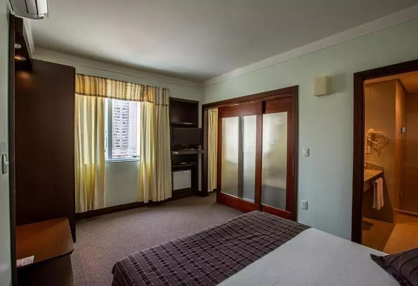 هتل Villa Vergueiro