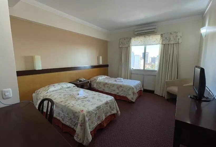 هتل Villa Vergueiro