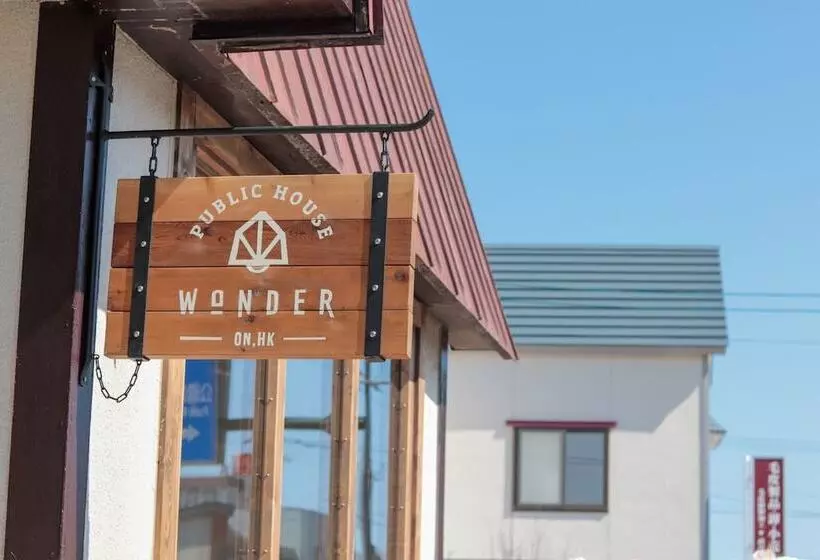 Hostel Wonder