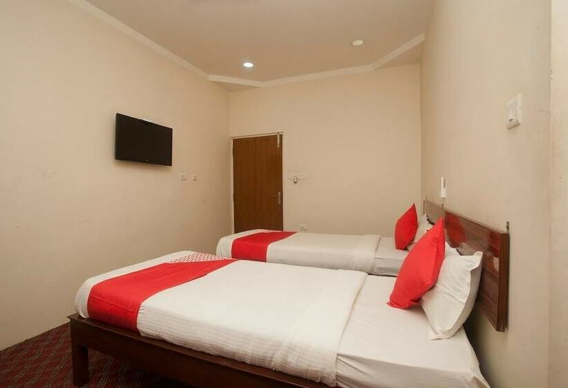 هتل Eastern Star By Oyo Rooms