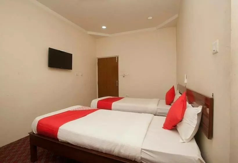 هتل Eastern Star By Oyo Rooms