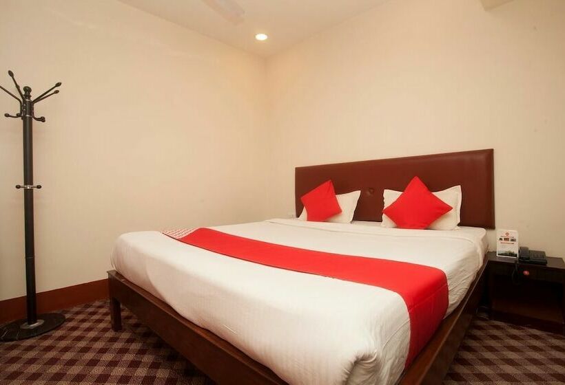 هتل Eastern Star By Oyo Rooms