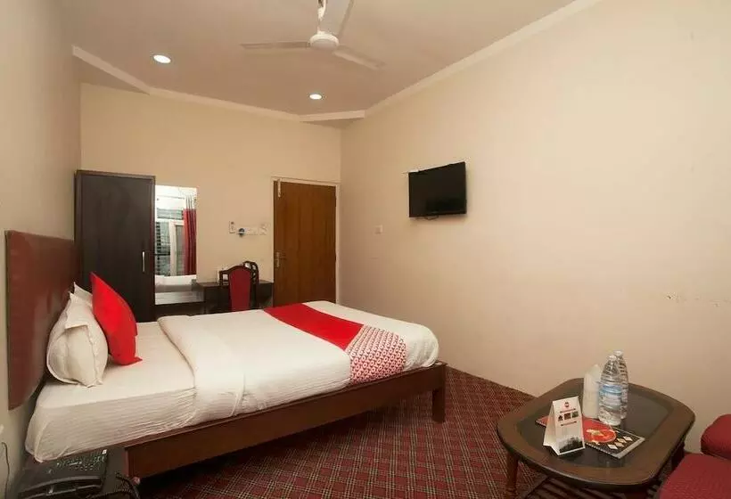 هتل Eastern Star By Oyo Rooms