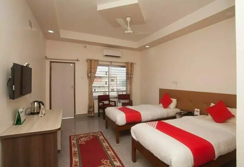 هتل Eastern Star By Oyo Rooms