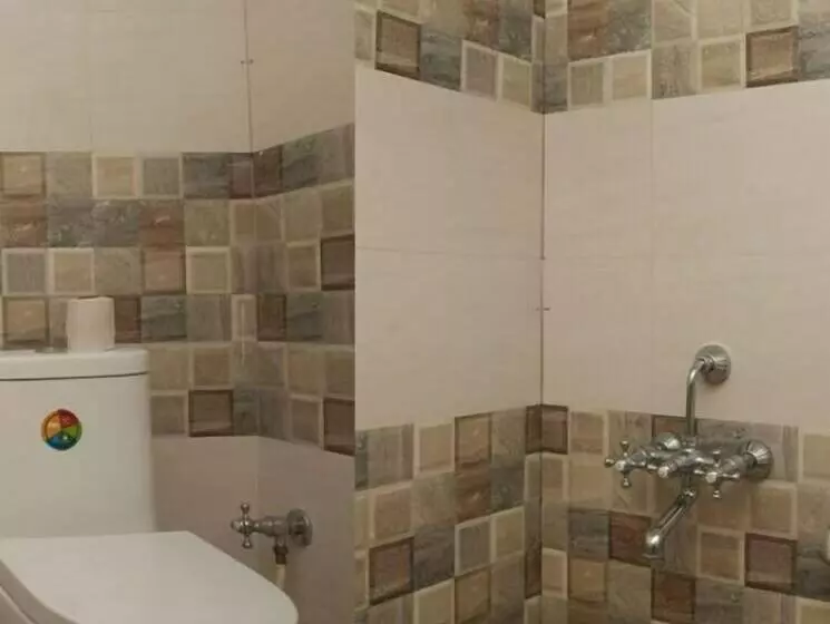 هتل Eastern Star By Oyo Rooms