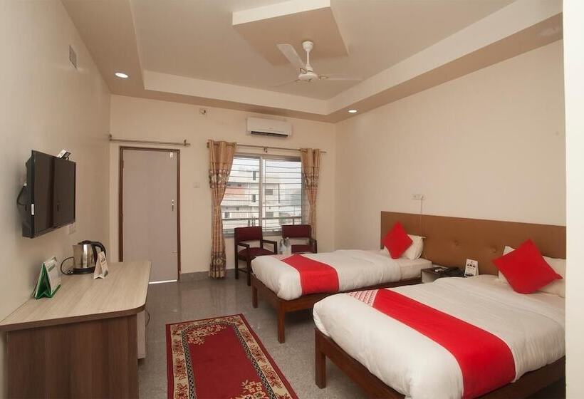 هتل Eastern Star By Oyo Rooms