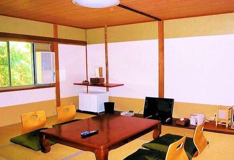 Отель Japanese Style Pension Kotorinoki