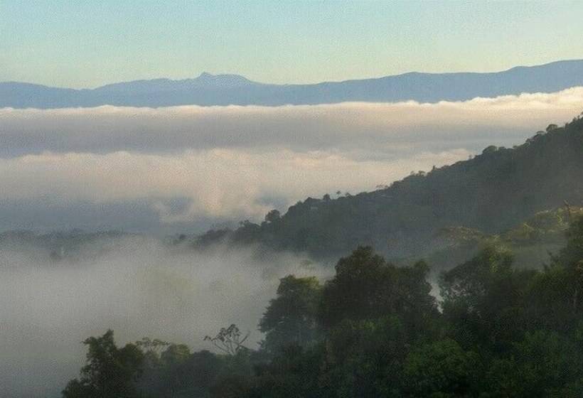 هتل Las Cruces Biological Station