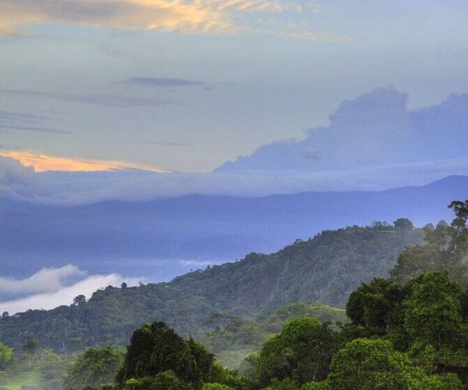 هتل Las Cruces Biological Station