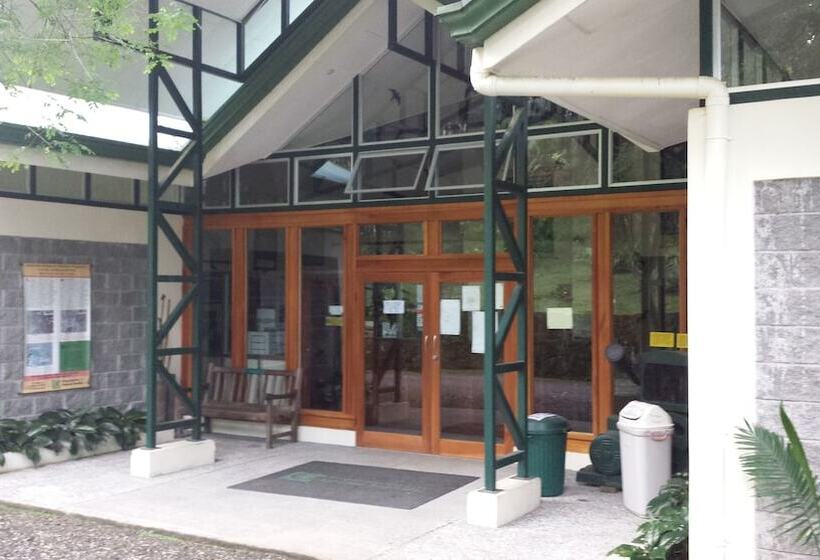 هتل Las Cruces Biological Station