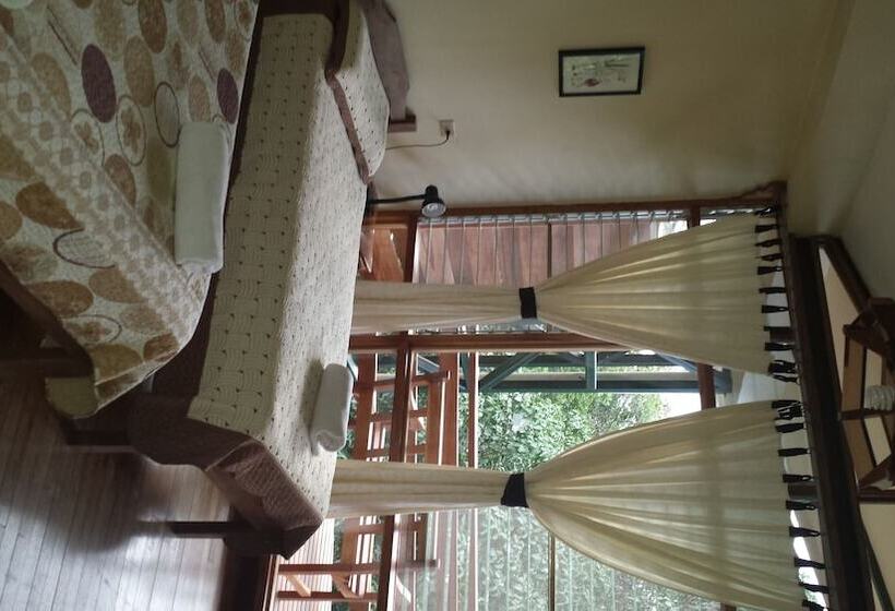 هتل Las Cruces Biological Station