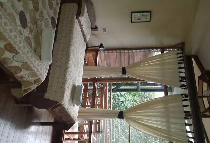 Hotelli Las Cruces Biological Station