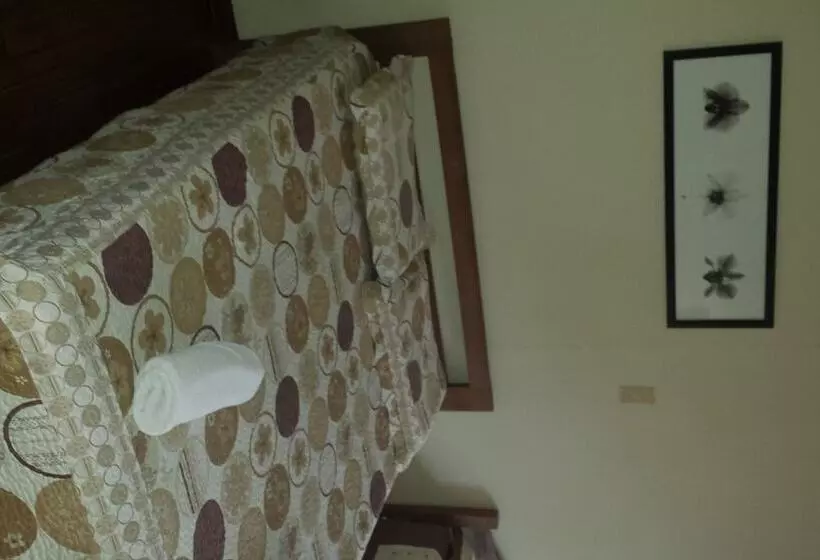 Hotelli Las Cruces Biological Station