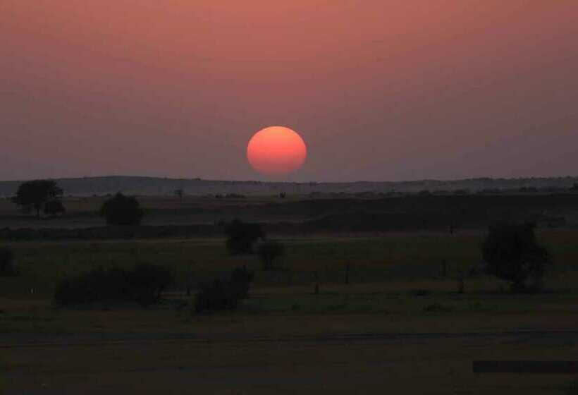 호텔 The Narayan Resort