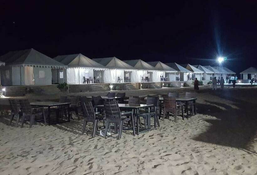 호텔 The Narayan Resort