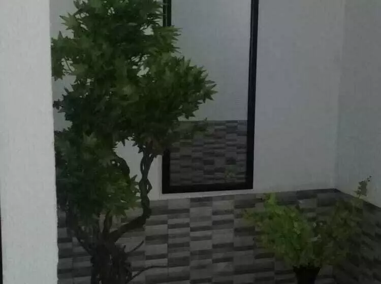 ペンション 3a's Guest House