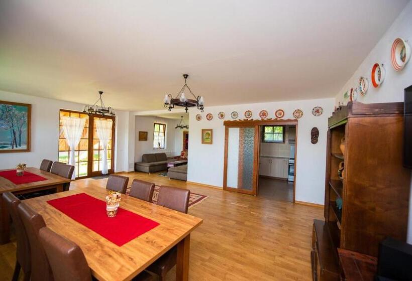 Pensiunea Agroturistica Raluca