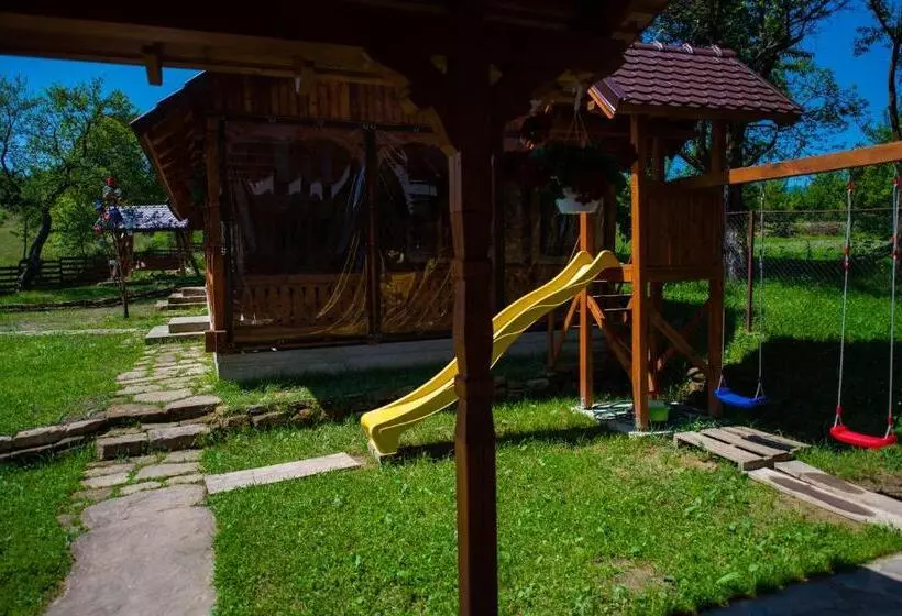 Pensiunea Agroturistica Raluca