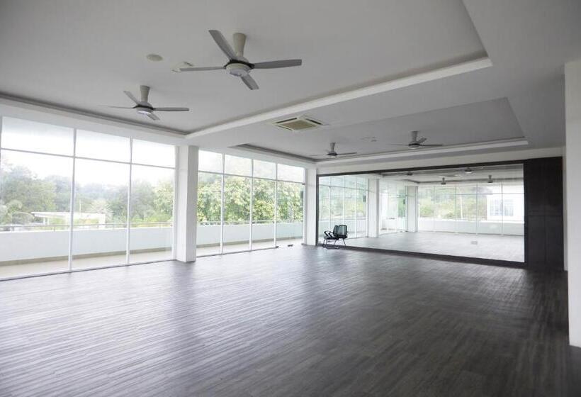 Hotel Desaru Arcadia Villa By Convergence