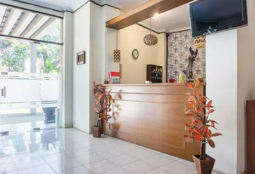 هتل Oyo 3803  Wonojati Syariah Malang