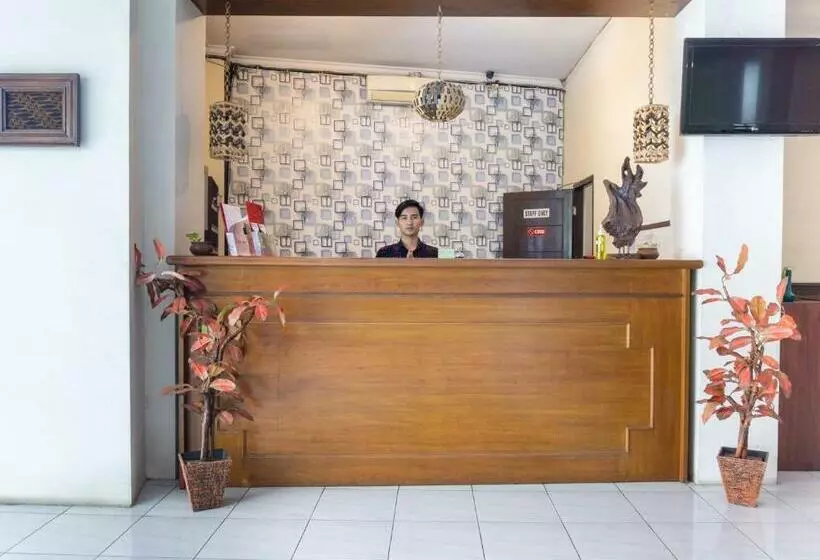 هتل Oyo 3803  Wonojati Syariah Malang