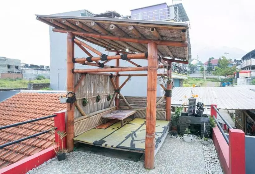 Hotelli Reddoorz At Oro Oro Ombo Batu