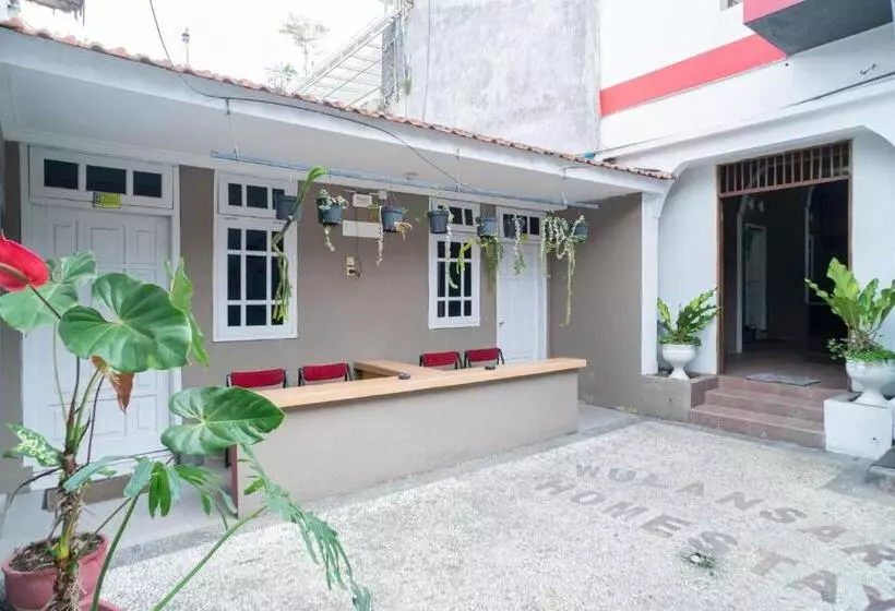 Hotelli Reddoorz At Oro Oro Ombo Batu