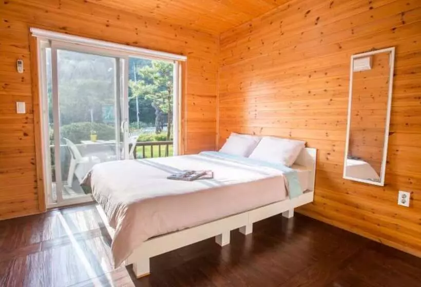 هتل Pocheon Forest Pension