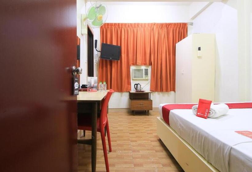 호텔 Reddoorz Plus @ Chinatown Binondo