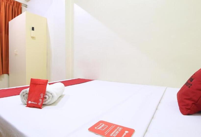 호텔 Reddoorz Plus @ Chinatown Binondo