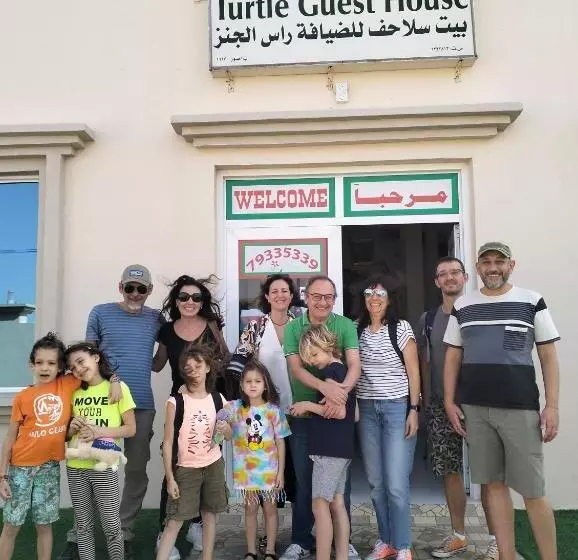 پانسیون Turtle Guest House
