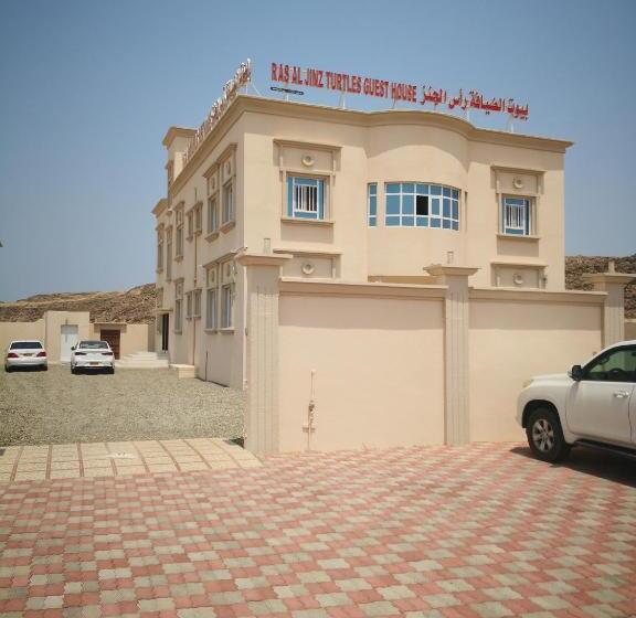 پانسیون Turtle Guest House