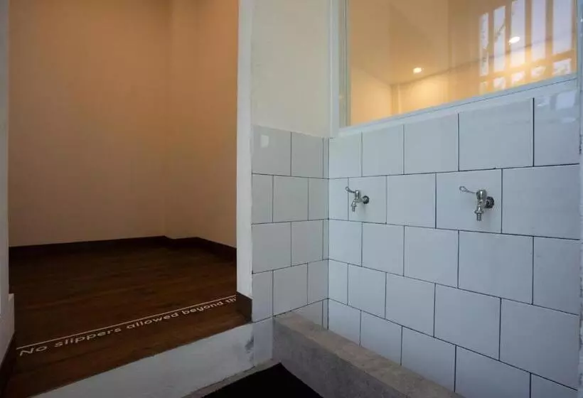 Hotelli Bobopod Slamet Riyadi, Solo