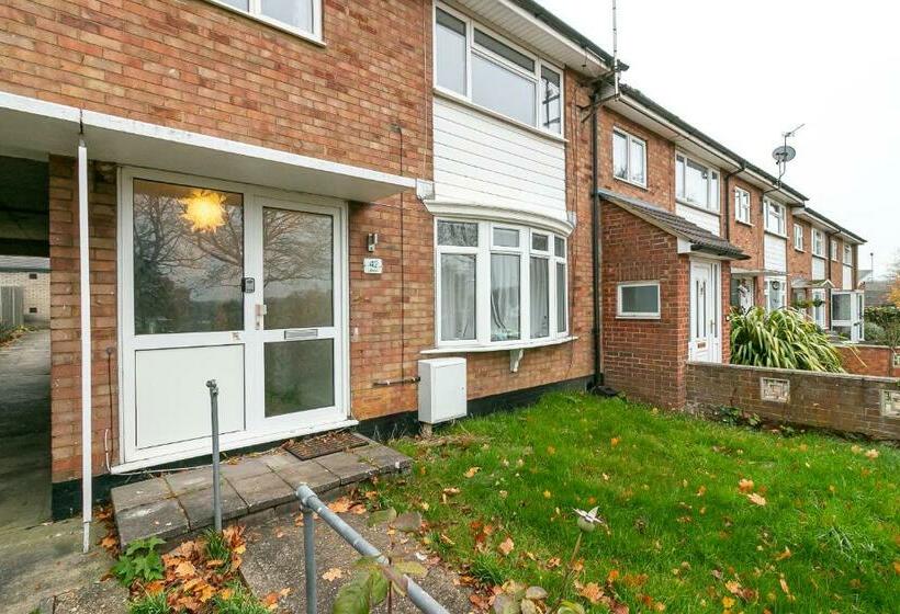 فندق Denby Lodge